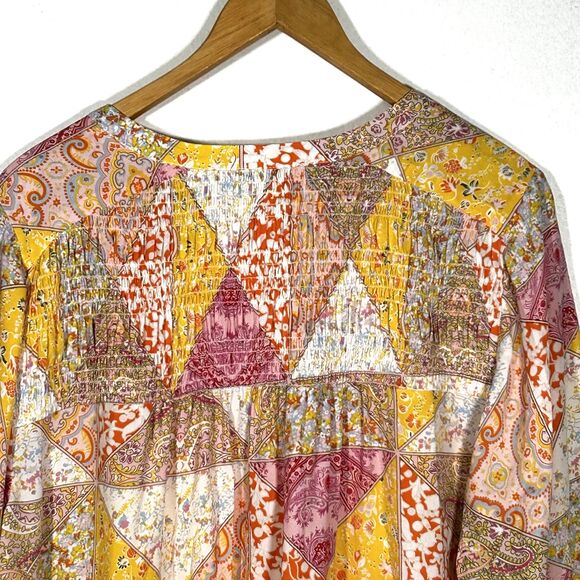 Rose + Olive Top Size 1x Patchwork Print V-Neck Floral Paisley Blouse Boho - Picture 9 of 9